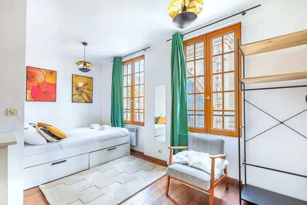 Intimiste Au Coeur Du Marais Historique Apartamento Paris